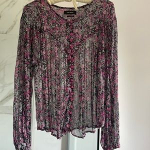 Blouse, new, long sleeve purple print, sheer silk, buttons.elasticized at wrist